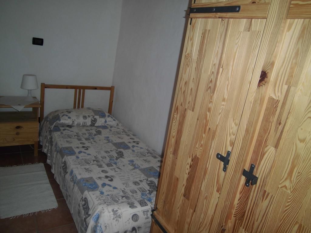 La Casa Antica Bed and Breakfast Pont-Saint-Martin Exteriör bild